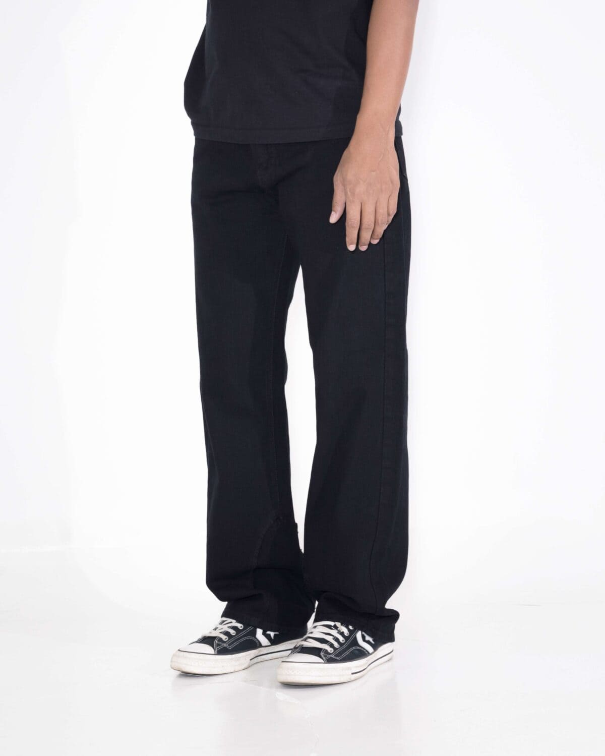 Denim Pants Vivianne Raw Black Thanksinsomnia - Gambar 6