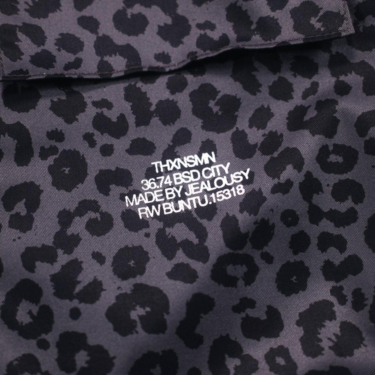 Jacket Olivier Leopard Grey Thanksinsomnia - Gambar 4
